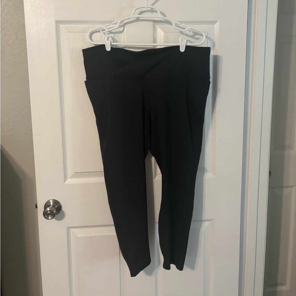 FAbletics PURELUXE Black High-Waist Leggings
